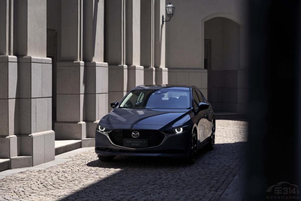 次世代MAZDA3昂克賽拉黑曜版即將上市 次世代MAZDA3昂克賽拉黑曜版即將上市