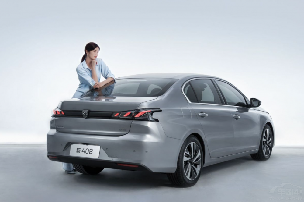 全系標(biāo)配東風(fēng)標(biāo)致新408預(yù)售10.57萬元起 全系標(biāo)配東風(fēng)標(biāo)致新408預(yù)售10.57萬元起