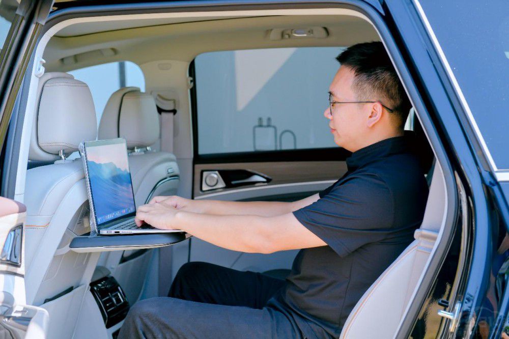 風(fēng)行游艇以頂級(jí)實(shí)力 沖擊7座家用車市場(chǎng) 風(fēng)行游艇以頂級(jí)實(shí)力 沖擊7座家用車市場(chǎng)