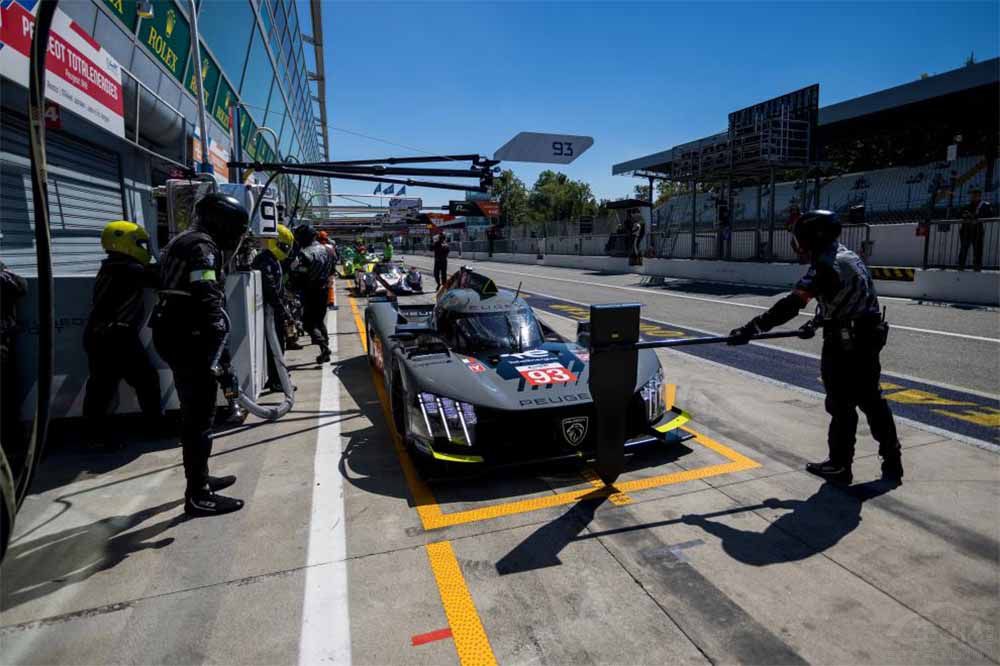 獅王歸來 無尾翼混動(dòng)超跑標(biāo)致9X8完美首秀 獅王歸來 無尾翼混動(dòng)超跑標(biāo)致9X8完美首秀