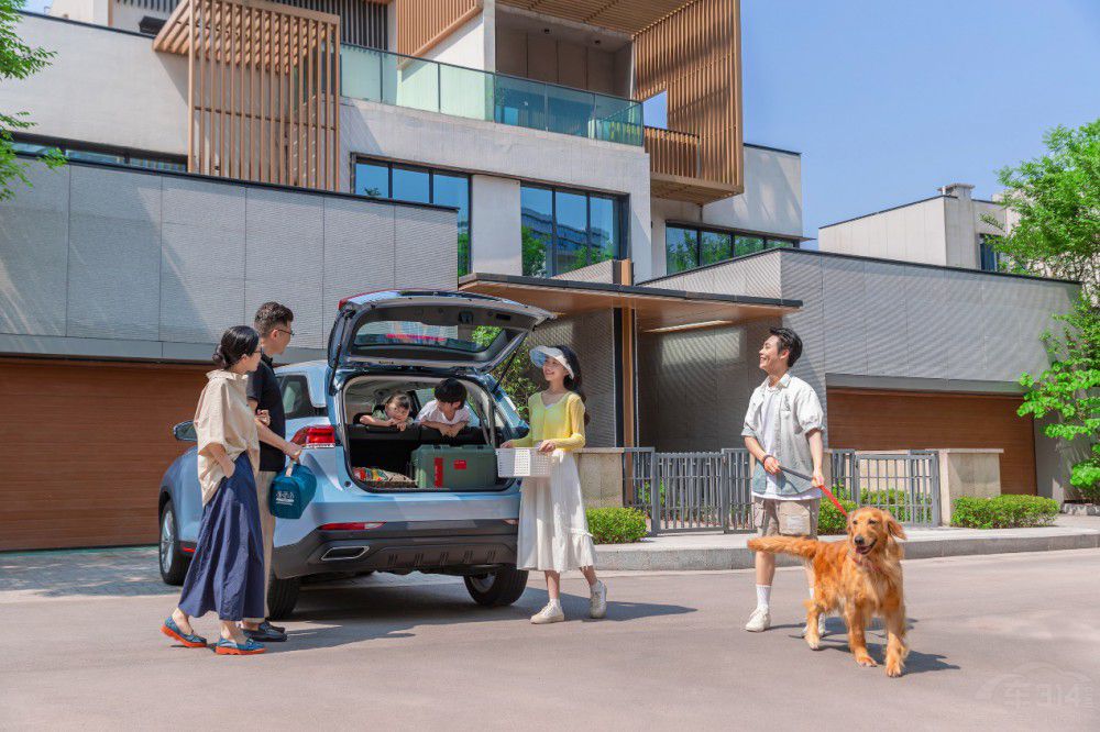 歐尚X7PLUS7座版正式上市 10.69萬(wàn)元起售 歐尚X7PLUS7座版正式上市 10.69萬(wàn)元起售