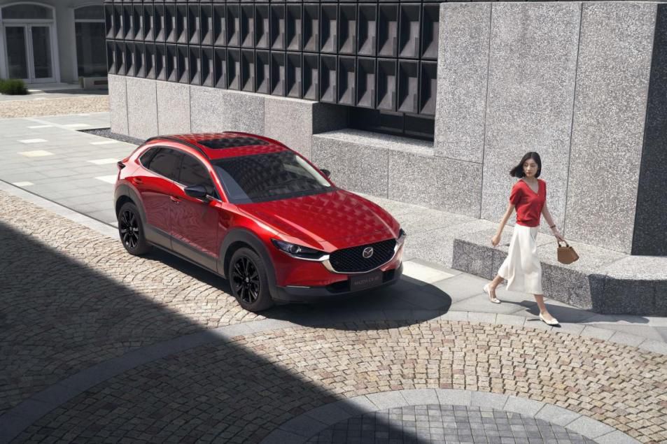 長(zhǎng)安馬自達(dá)全新世代黑曜版雙車(chē)正式上市 長(zhǎng)安馬自達(dá)全新世代黑曜版雙車(chē)正式上市