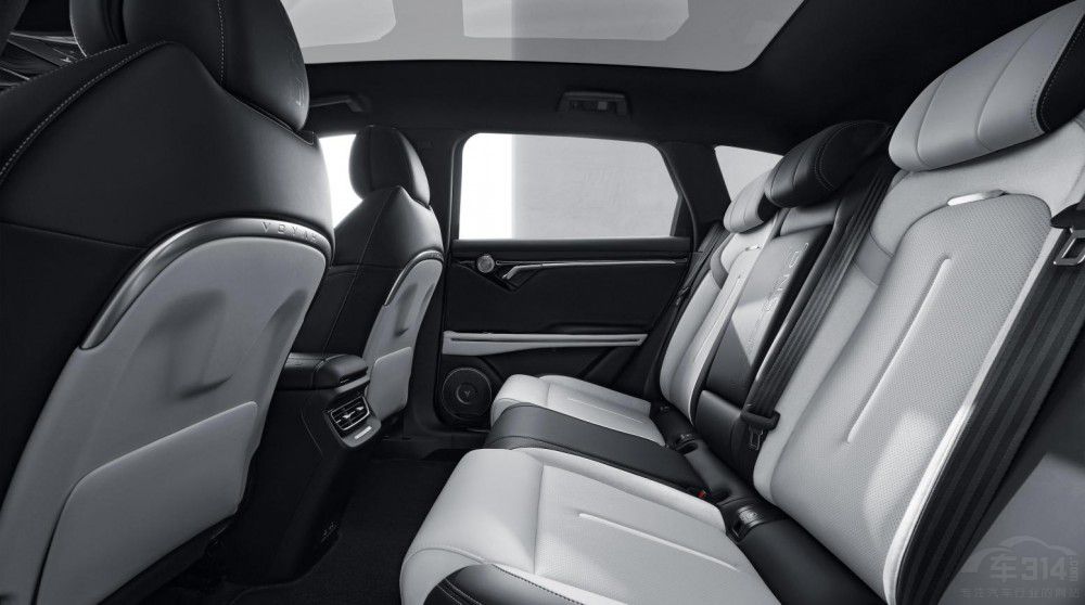 D_(chung)Ї܇ƷƂԻB(ti)