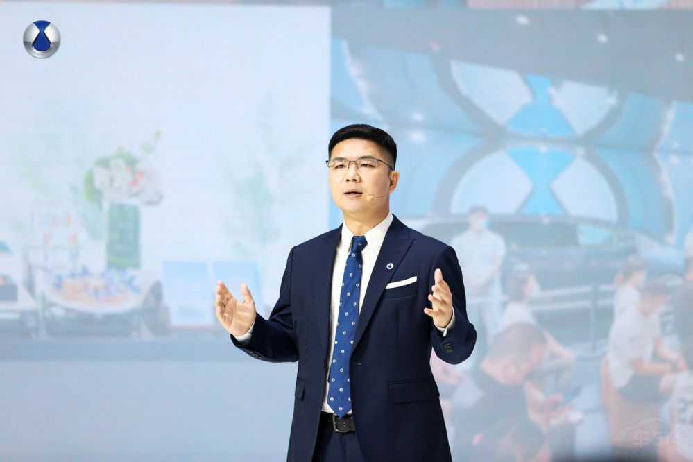 騰勢攜中型SUV概念車全球公眾亮相蓉城 騰勢攜中型SUV概念車全球公眾亮相蓉城