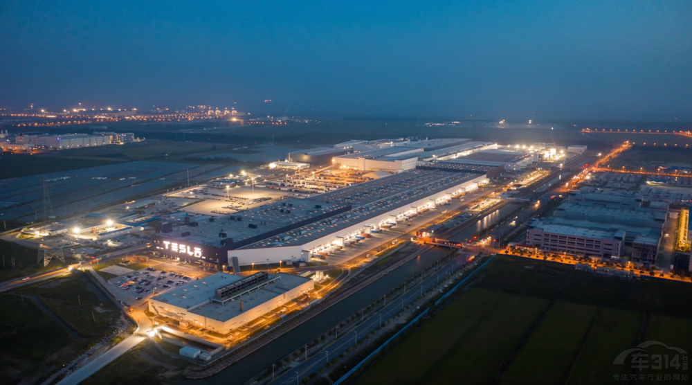 1-8月交付近40萬(wàn)輛 特斯拉種下純電期許 1-8月交付近40萬(wàn)輛 特斯拉種下純電期許