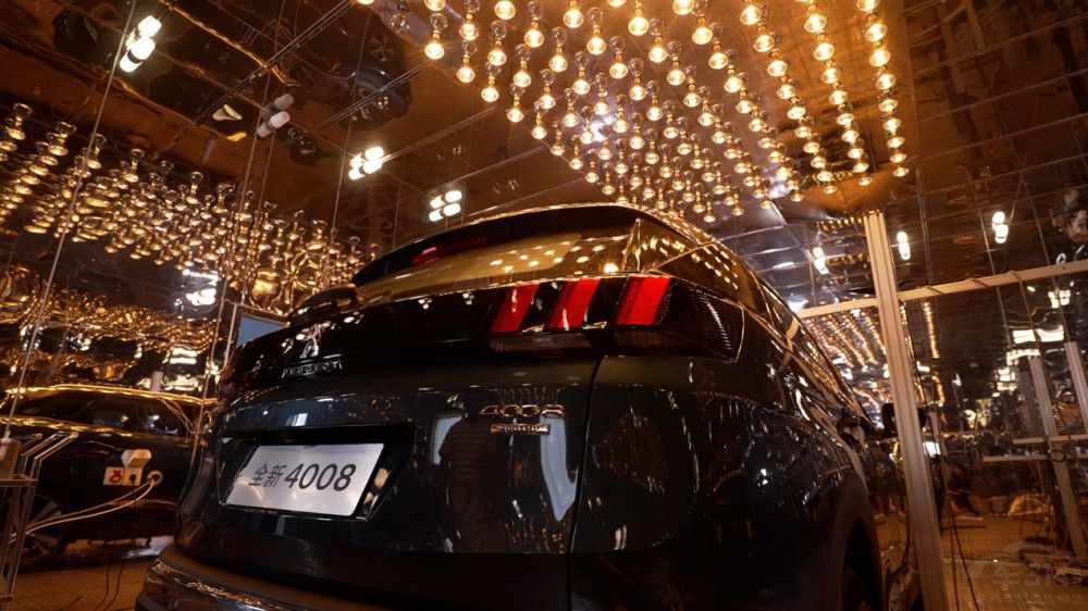 中汽研公布全新4008高溫光照測試挑戰(zhàn)成績 中汽研公布全新4008高溫光照測試挑戰(zhàn)成績