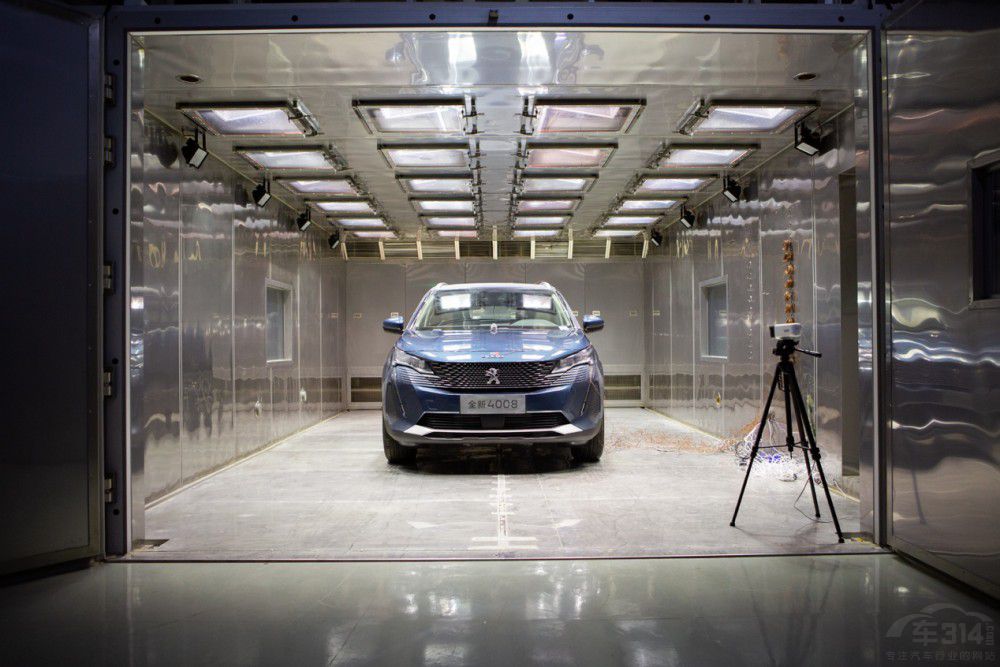 中汽研公布全新4008高溫光照測試挑戰(zhàn)成績 中汽研公布全新4008高溫光照測試挑戰(zhàn)成績