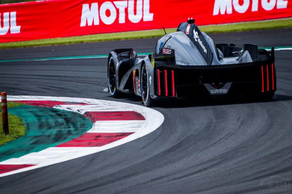 標(biāo)致9X8出戰(zhàn) 無(wú)尾翼混動(dòng)超跑的極致設(shè)計(jì) 標(biāo)致9X8出戰(zhàn) 無(wú)尾翼混動(dòng)超跑的極致設(shè)計(jì)