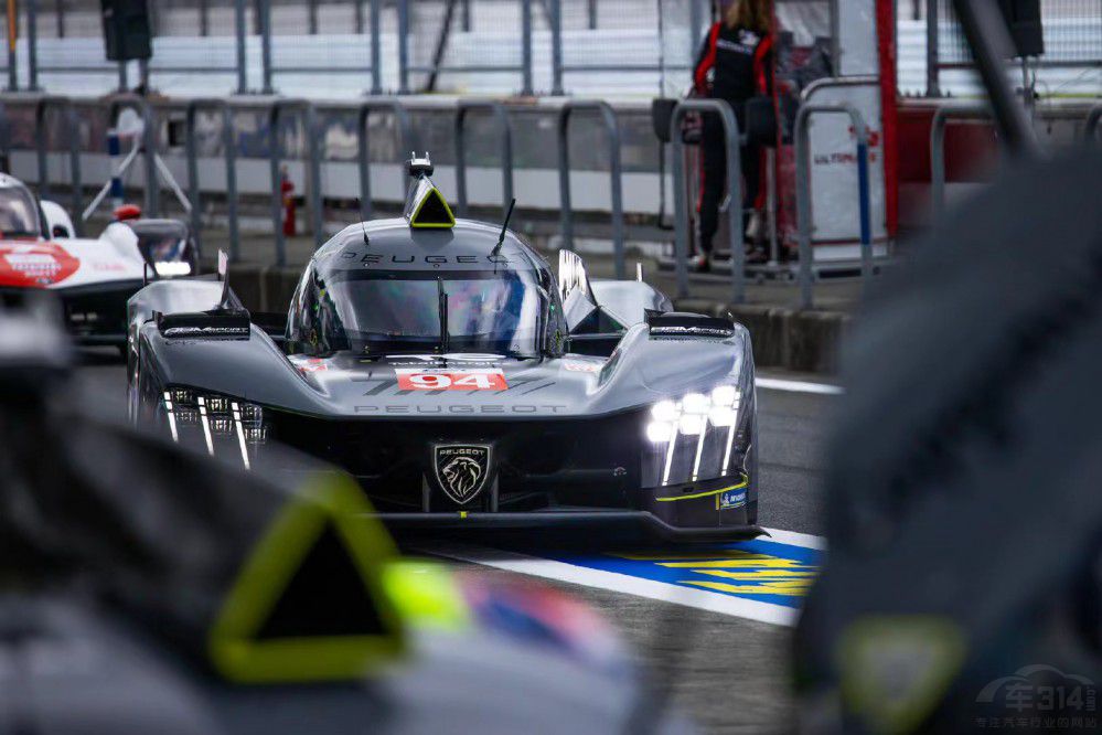 標(biāo)致9X8出戰(zhàn) 無(wú)尾翼混動(dòng)超跑的極致設(shè)計(jì) 標(biāo)致9X8出戰(zhàn) 無(wú)尾翼混動(dòng)超跑的極致設(shè)計(jì)