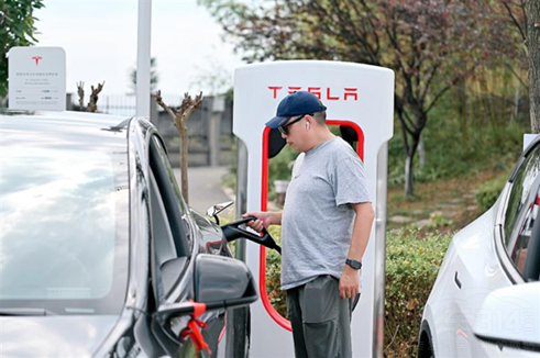 U(ku)󲼾 ˹(j)վŮɽ