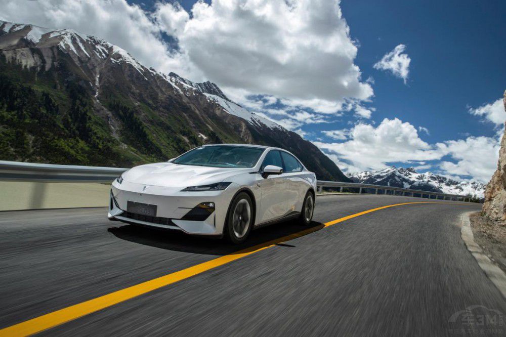 深耕“用戶思維”技術(shù)路徑 “長安原力”發(fā)布 深耕“用戶思維”技術(shù)路徑 “長安原力”發(fā)布