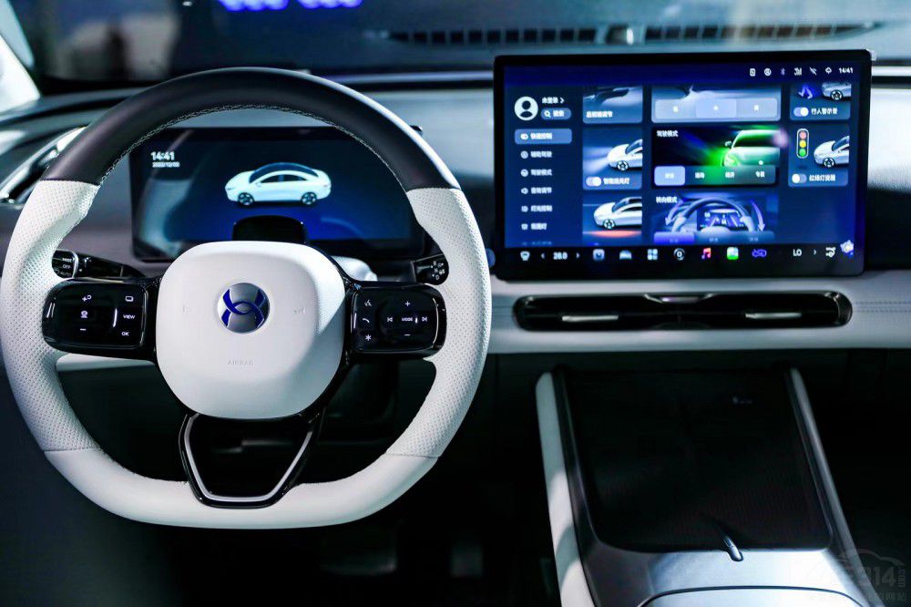 售價17.98萬元起 合創(chuàng)A06正式上市交付! 售價17.98萬元起 合創(chuàng)A06正式上市交付!