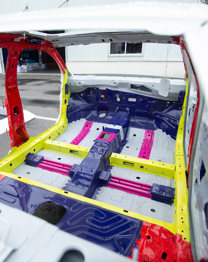 東風(fēng)標(biāo)致新408硬核品質(zhì)捍衛(wèi)家轎卷王地位 東風(fēng)標(biāo)致新408硬核品質(zhì)捍衛(wèi)家轎卷王地位