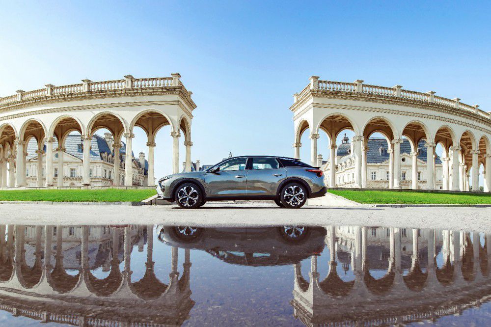 凡爾賽C5 X 48小時(shí)免費(fèi)試用解鎖圣誕出行 凡爾賽C5 X 48小時(shí)免費(fèi)試用解鎖圣誕出行