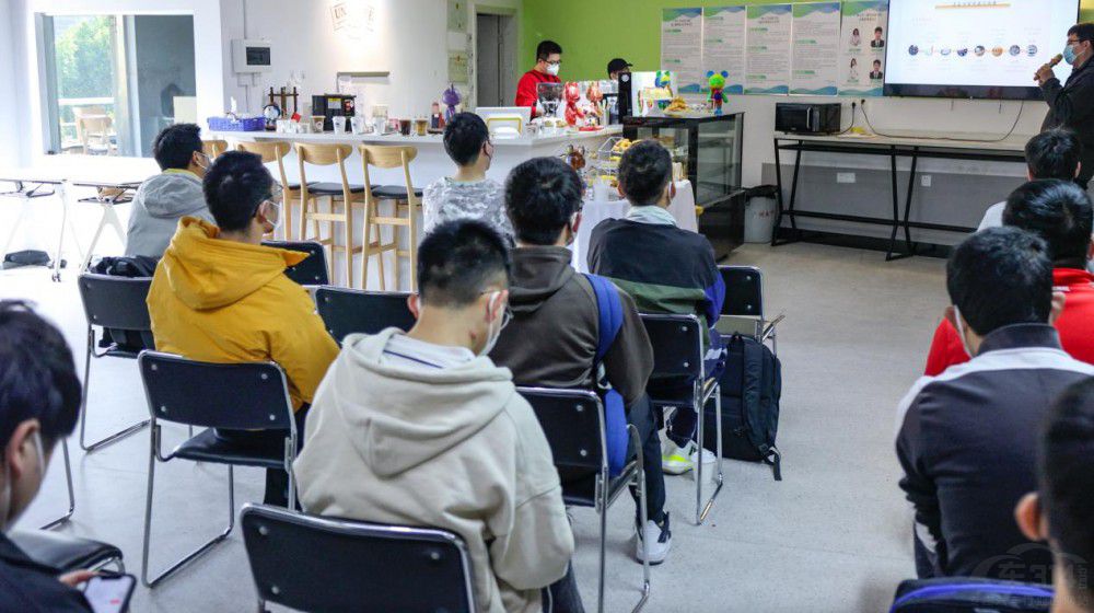 凌寶汽車登陸廣州車展前媒體品鑒會落幕 凌寶汽車登陸廣州車展前媒體品鑒會落幕