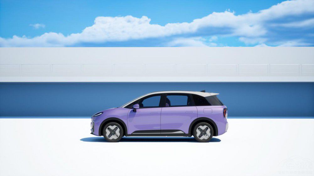 馳援帶娃的“孤勇者” 極狐汽車考拉真的懂 馳援帶娃的“孤勇者” 極狐汽車考拉真的懂