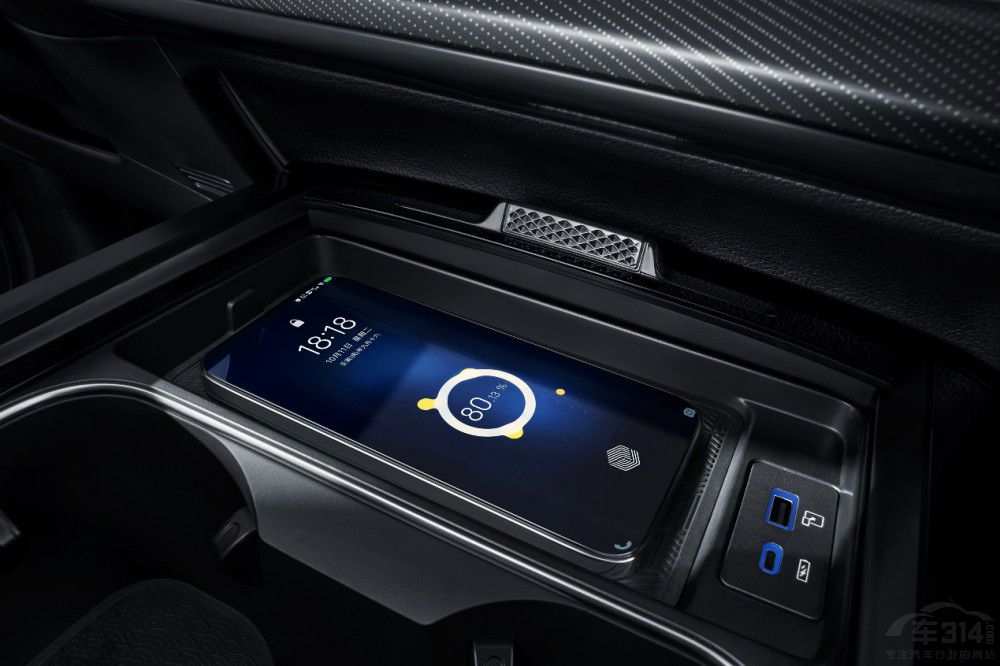 集顏值與實力于一身 星途追風(fēng)400T上市 集顏值與實力于一身 星途追風(fēng)400T上市