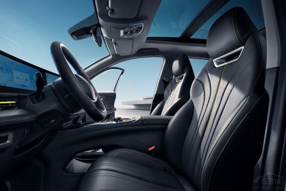 集顏值與實力于一身 星途追風(fēng)400T上市 集顏值與實力于一身 星途追風(fēng)400T上市