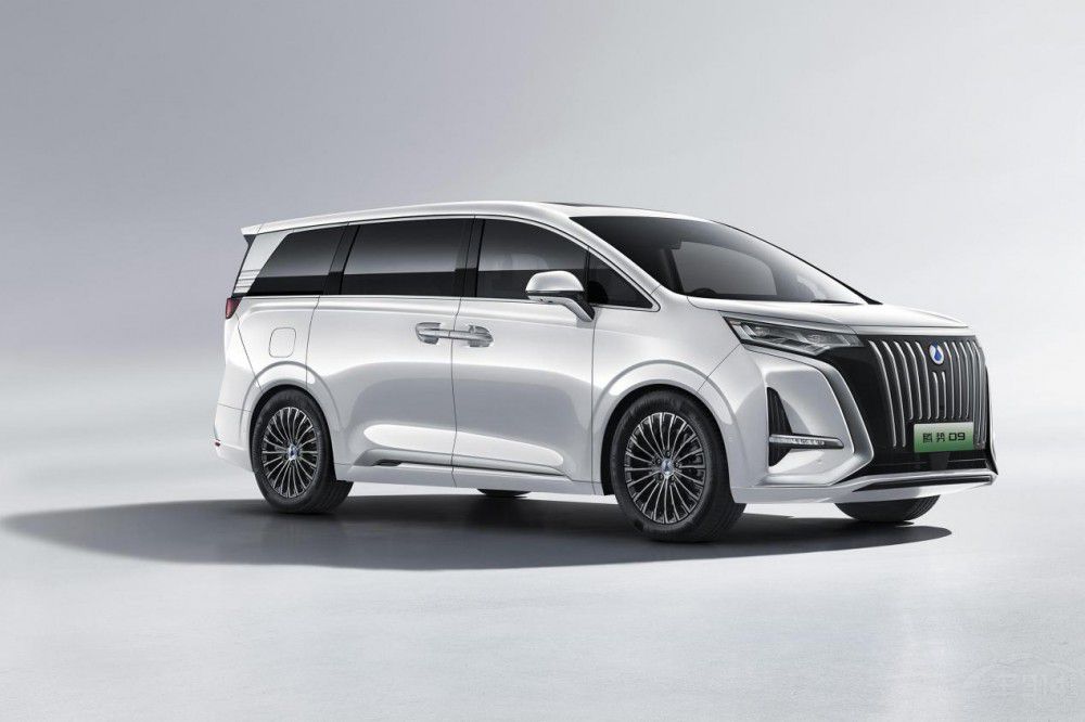 1月銷量達6439臺 大七座MPV騰勢D9解析 1月銷量達6439臺 大七座MPV騰勢D9解析