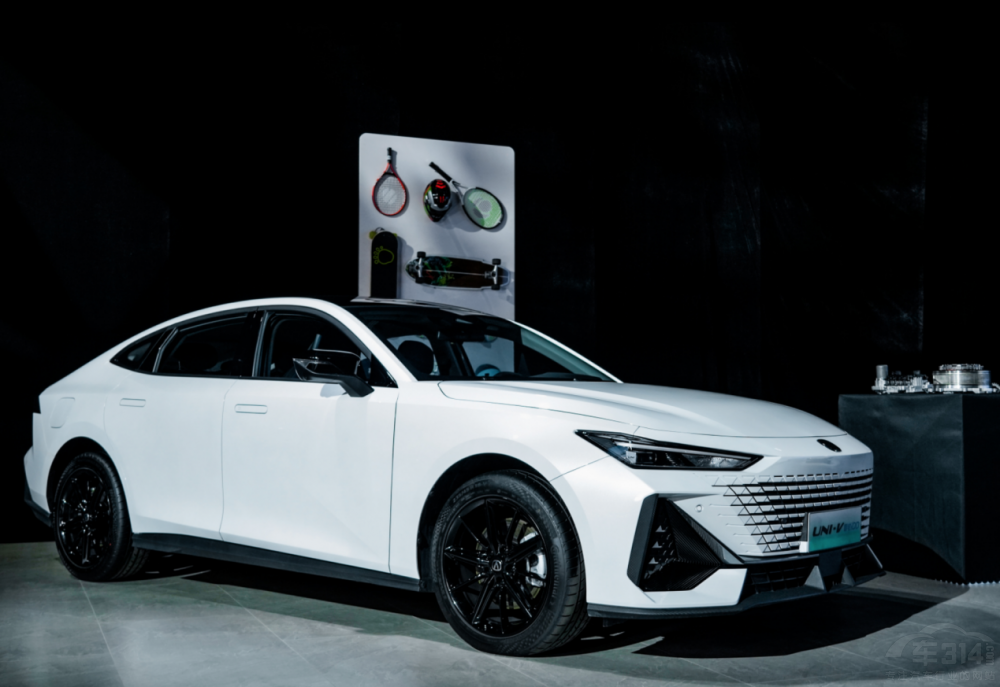 L܇UNI-ViDD UNI-KiDD