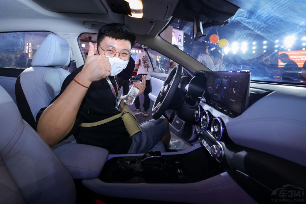 億萬家庭的縮影 軒逸車主形象大數(shù)據(jù)曝光 億萬家庭的縮影 軒逸車主形象大數(shù)據(jù)曝光