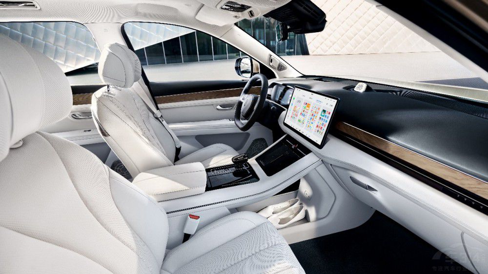 購問界M7可獲超3萬元重慶地方政策補貼 購問界M7可獲超3萬元重慶地方政策補貼