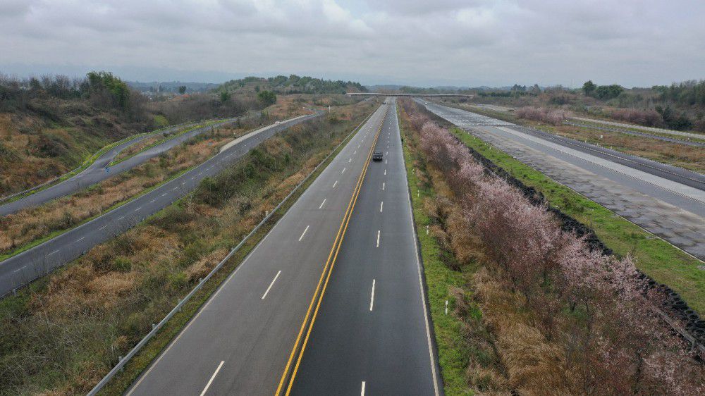 長(zhǎng)安覽拓者輕松通過三大動(dòng)力性能極限挑戰(zhàn) 長(zhǎng)安覽拓者輕松通過三大動(dòng)力性能極限挑戰(zhàn)