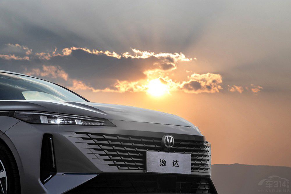 8.79萬元起售 長安逸達(dá)比同級合資車更香 8.79萬元起售 長安逸達(dá)比同級合資車更香