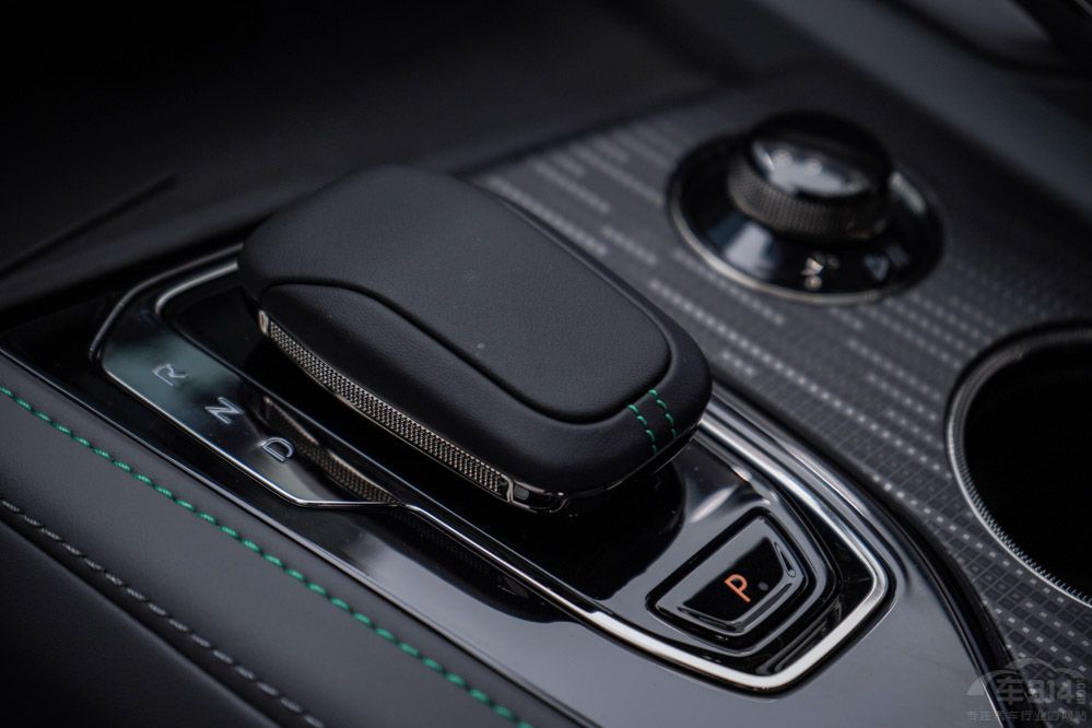 3月車市“卷”起來(lái) 極氪001送8萬(wàn)升級(jí)套裝 3月車市“卷”起來(lái) 極氪001送8萬(wàn)升級(jí)套裝