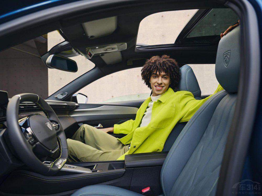 無界之王”東風(fēng)標(biāo)致408X預(yù)售14.57萬元起 無界之王”東風(fēng)標(biāo)致408X預(yù)售14.57萬元起