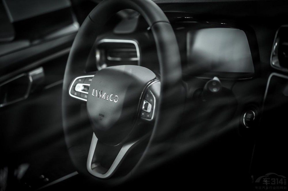 領(lǐng)克車主發(fā)布聯(lián)合聲明斥責(zé)領(lǐng)克“避實(shí)就虛” 領(lǐng)克車主發(fā)布聯(lián)合聲明斥責(zé)領(lǐng)克“避實(shí)就虛”