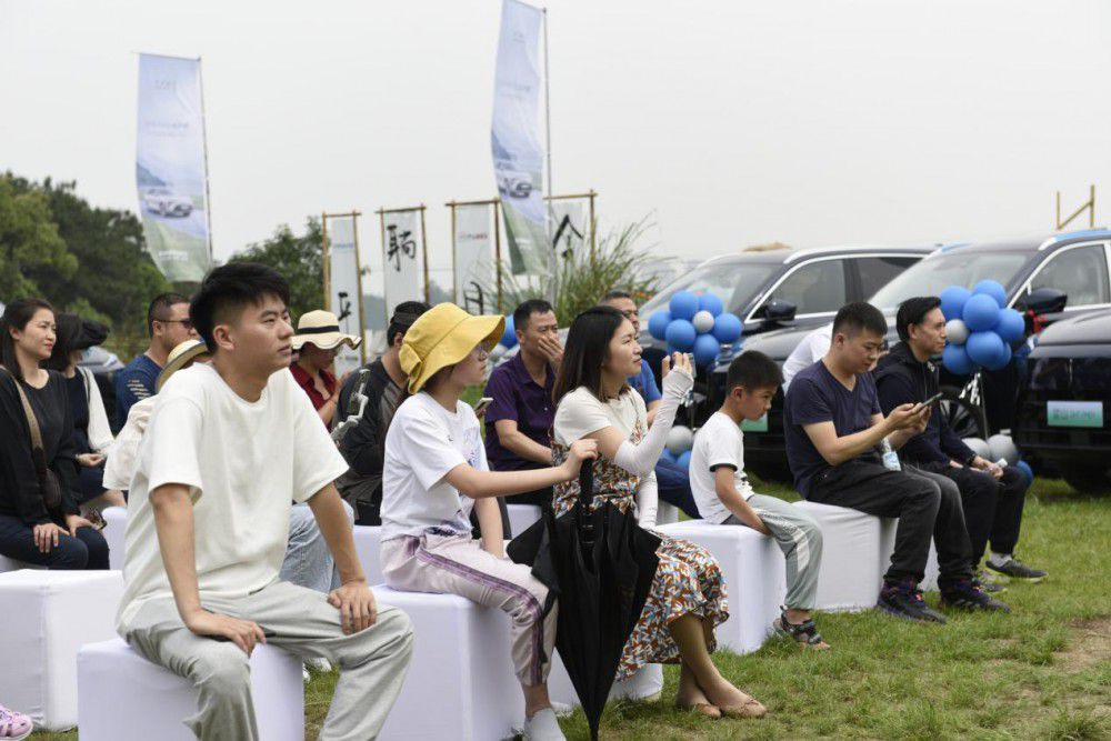 重慶藍(lán)山用戶交付:再次展現(xiàn)“藍(lán)山速度” 重慶藍(lán)山用戶交付:再次展現(xiàn)“藍(lán)山速度”