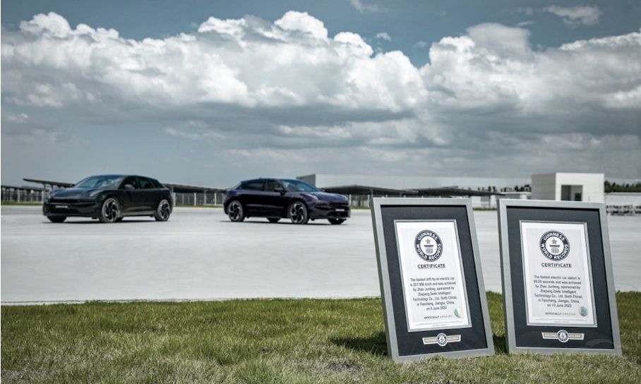 極氪001 WE版 140kWh千里續(xù)航套裝交付 極氪001 WE版 140kWh千里續(xù)航套裝交付