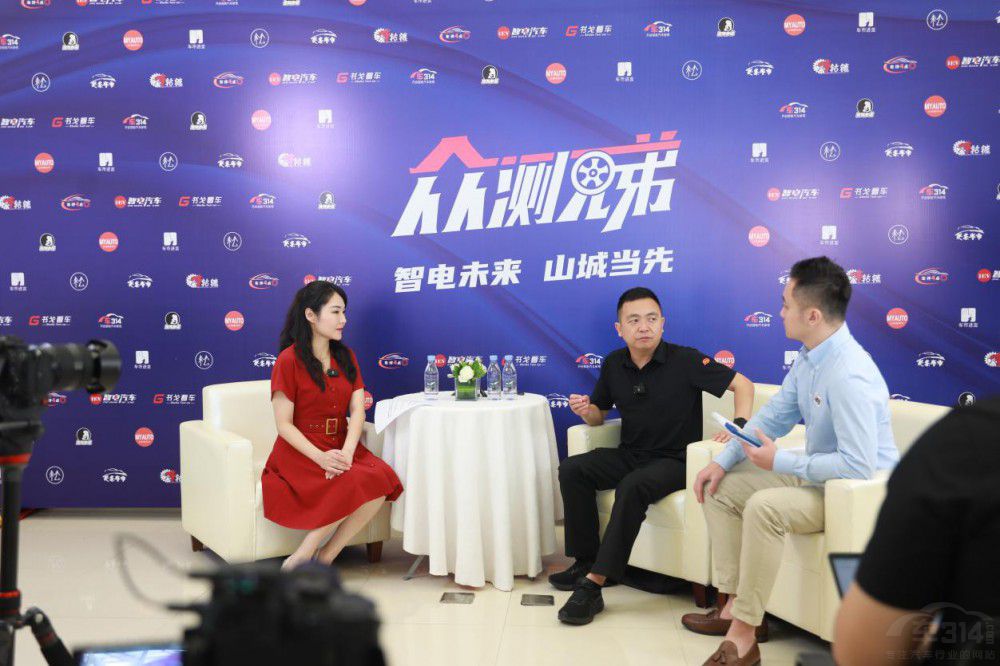 雷應(yīng)鋒:產(chǎn)品設(shè)計需滿足未來用戶的需求 雷應(yīng)鋒:產(chǎn)品設(shè)計需滿足未來用戶的需求