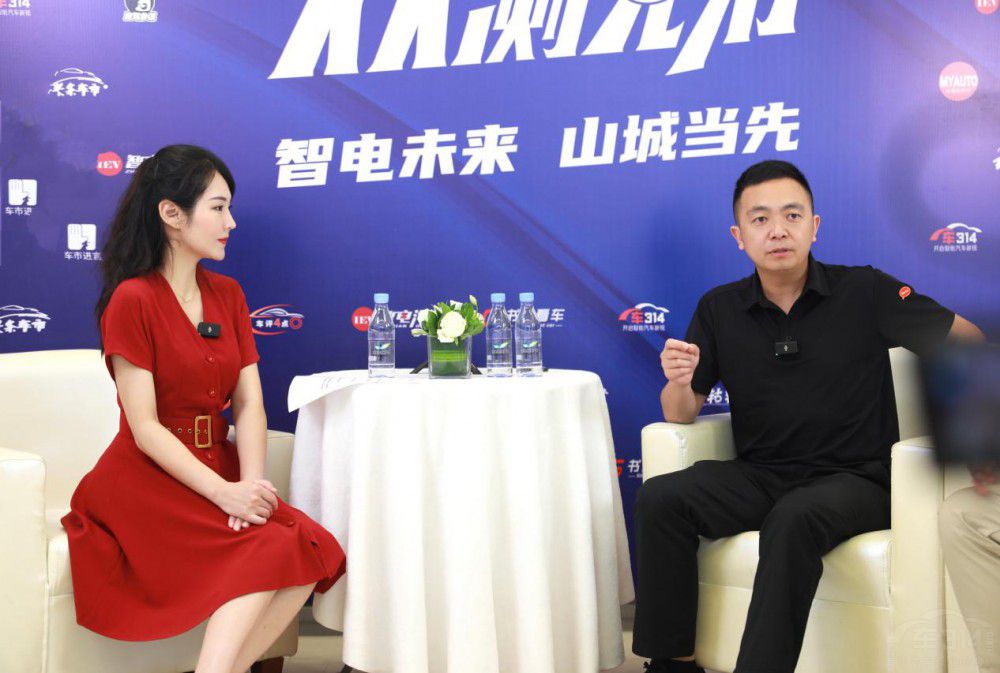 雷應(yīng)鋒:產(chǎn)品設(shè)計需滿足未來用戶的需求 雷應(yīng)鋒:產(chǎn)品設(shè)計需滿足未來用戶的需求