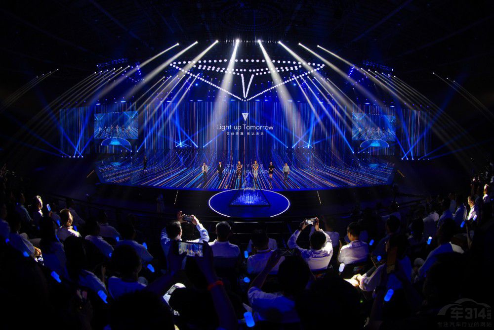 深藍(lán)汽車打出“電動平權(quán) 智能平權(quán)”雙王炸 深藍(lán)汽車打出“電動平權(quán) 智能平權(quán)”雙王炸