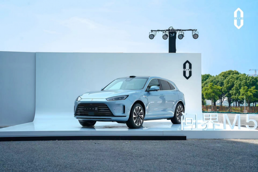 聚焦用戶關(guān)愛  問界將發(fā)布CARE服務(wù)戰(zhàn)略 聚焦用戶關(guān)愛  問界將發(fā)布CARE服務(wù)戰(zhàn)略