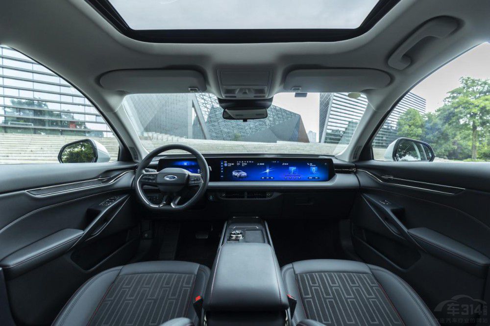 新一代蒙迪歐家族成員1.5T車型正式上市 新一代蒙迪歐家族成員1.5T車型正式上市