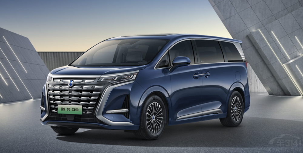 起步價(jià)30.18萬(wàn) 能家用又能下賽道的騰勢(shì)N7 起步價(jià)30.18萬(wàn) 能家用又能下賽道的騰勢(shì)N7