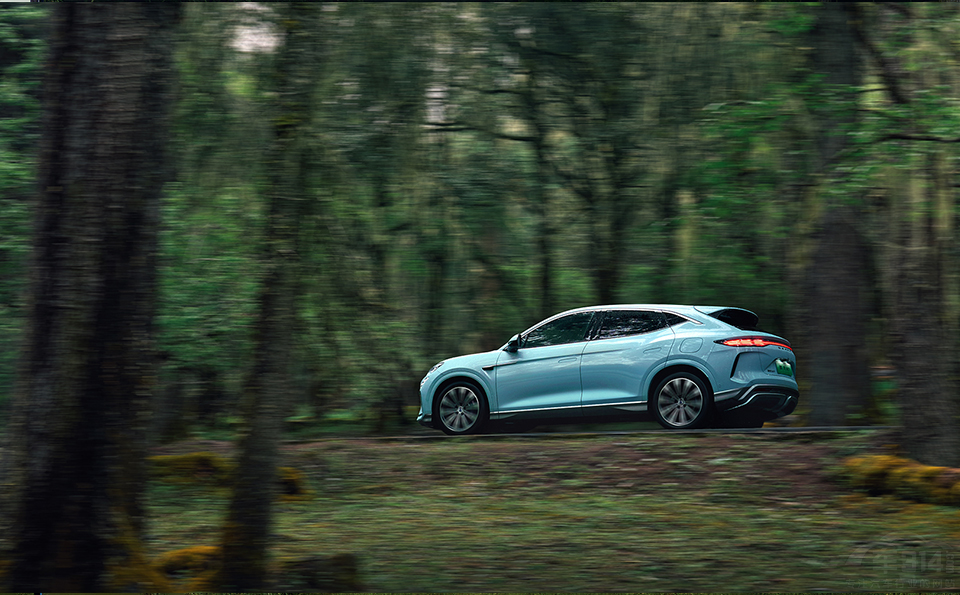 起步價(jià)30.18萬(wàn) 能家用又能下賽道的騰勢(shì)N7 起步價(jià)30.18萬(wàn) 能家用又能下賽道的騰勢(shì)N7