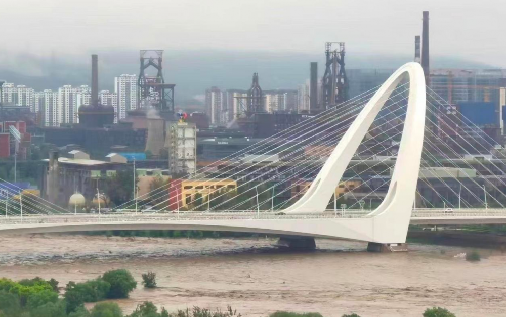 暴雨災(zāi)害面前 電動車的自救和車企的關(guān)懷 暴雨災(zāi)害面前 電動車的自救和車企的關(guān)懷