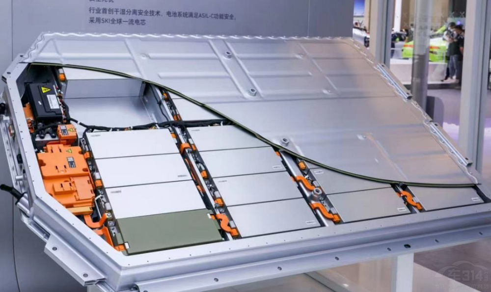 暴雨災(zāi)害面前 電動車的自救和車企的關(guān)懷 暴雨災(zāi)害面前 電動車的自救和車企的關(guān)懷