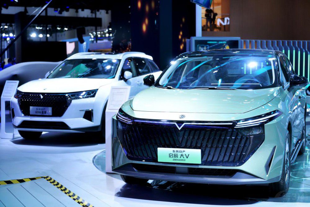 東風(fēng)日產(chǎn)啟辰大V DD-i插混成都車(chē)展“混”出圈 東風(fēng)日產(chǎn)啟辰大V DD-i插混成都車(chē)展“混”出圈