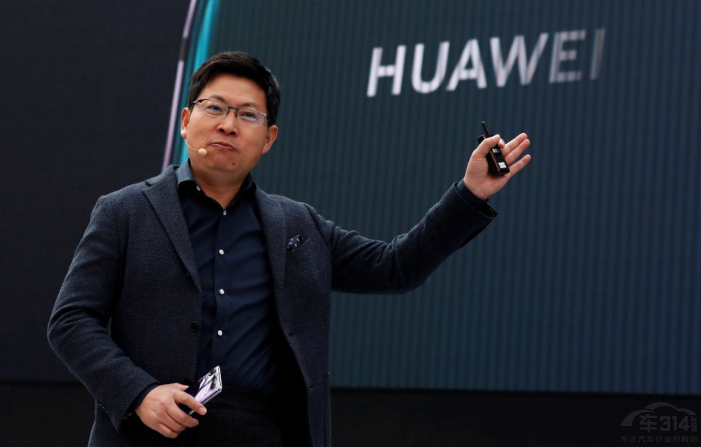 問界新M7:有人想帶輿論節(jié)奏 確定夠格嗎 問界新M7:有人想帶輿論節(jié)奏 確定夠格嗎