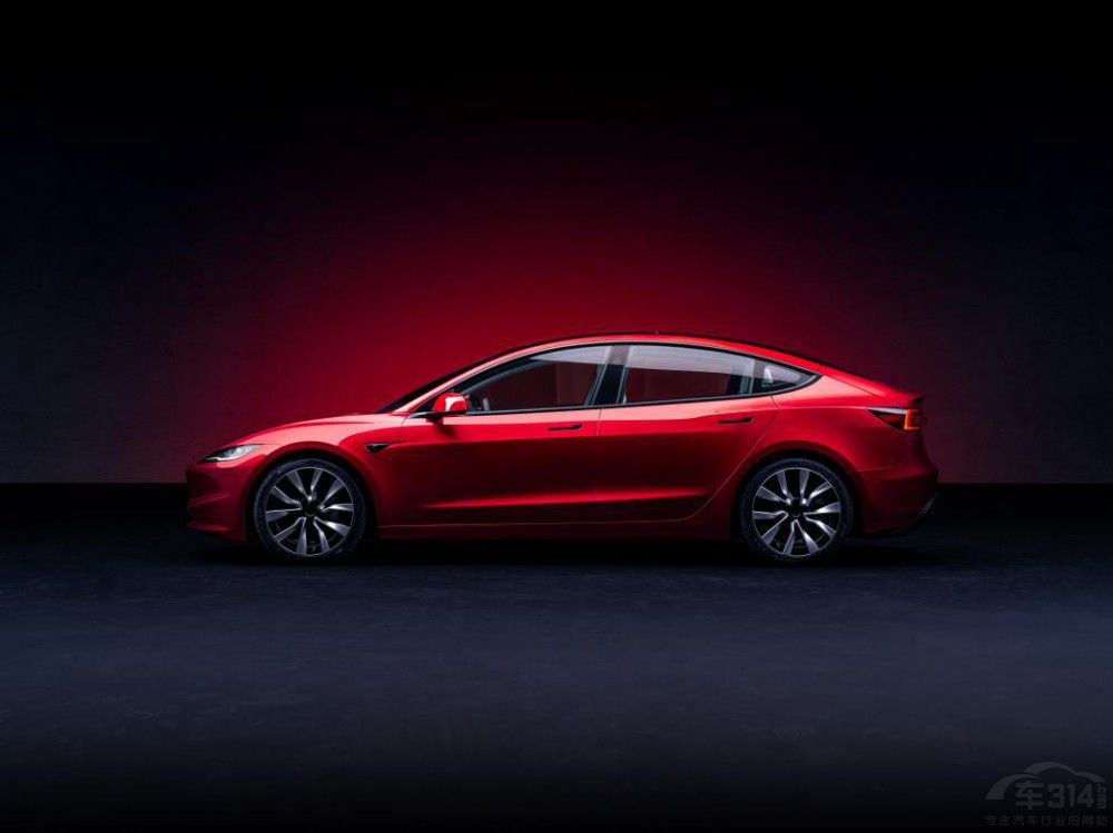親民車(chē)價(jià)+駕乘樂(lè)趣 Model 3 煥新版來(lái)襲 親民車(chē)價(jià)+駕乘樂(lè)趣 Model 3 煥新版來(lái)襲