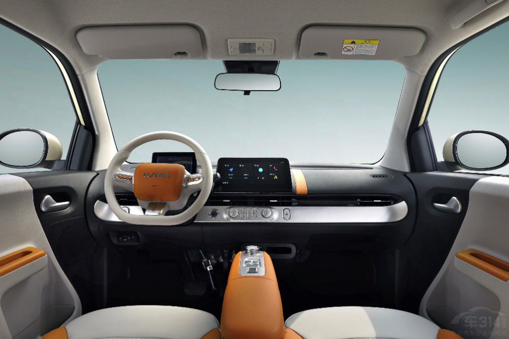 長安Lumin 301km快充車型售價6.19萬元 長安Lumin 301km快充車型售價6.19萬元