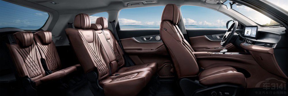 瑞虎8PLUS冠軍版驚喜上市 售12.49萬(wàn)元起 瑞虎8PLUS冠軍版驚喜上市 售12.49萬(wàn)元起