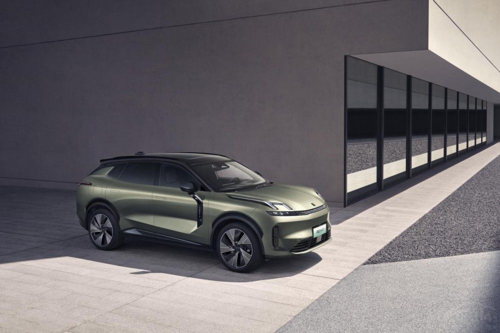 領(lǐng)克08 EM-P 11月銷量突破1萬 勢(shì)越新境 領(lǐng)克08 EM-P 11月銷量突破1萬 勢(shì)越新境