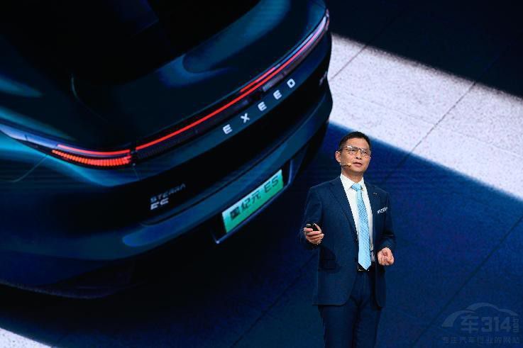 22.58萬元起 星紀元ES向蔚小理發(fā)起挑戰(zhàn) 22.58萬元起 星紀元ES向蔚小理發(fā)起挑戰(zhàn)