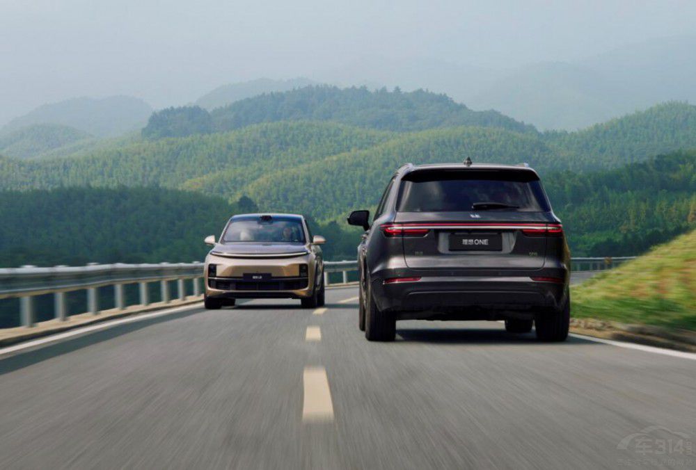 理想全系大降3萬元 這是來自問界的“問候” 理想全系大降3萬元 這是來自問界的“問候”